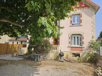 Maison - 168 m² - 6 pièces