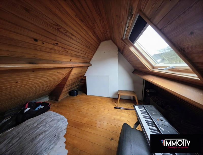 Maison traditionnelle - 117 m² - 5 pièces