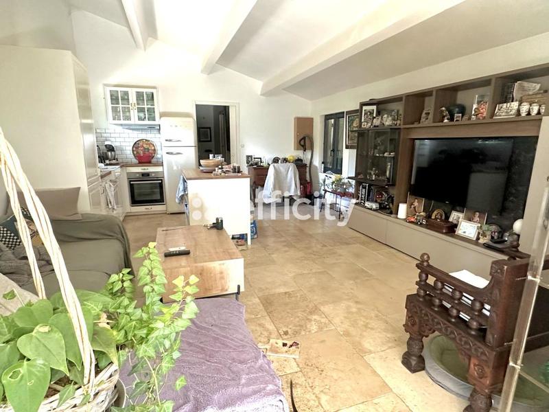 Villa - 230 m² - 9 pièces