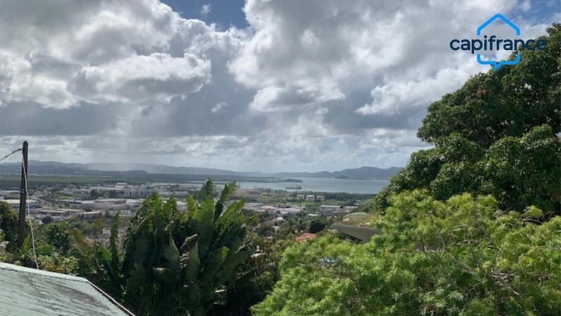 Pavillon - 190 m² - 7 pièces