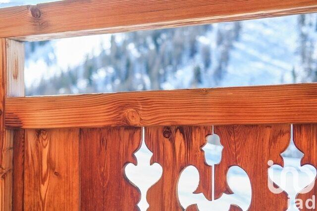 Maison - 250 m² - 9 pièces