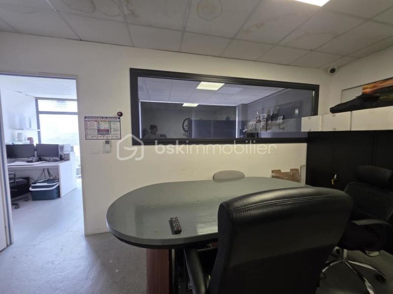 Immeuble - 165 m² - 9 pièces