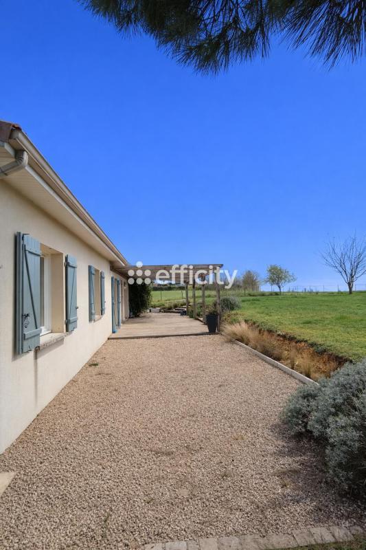 Pavillon - 108 m² - 6 pièces