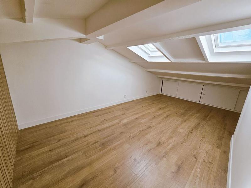 Appartement - 80 m² - 3 pièces