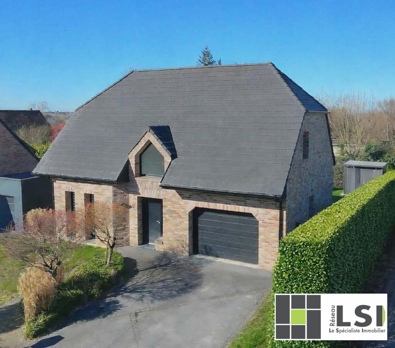 Maison contemporaine - 121 m² - 8 pièces