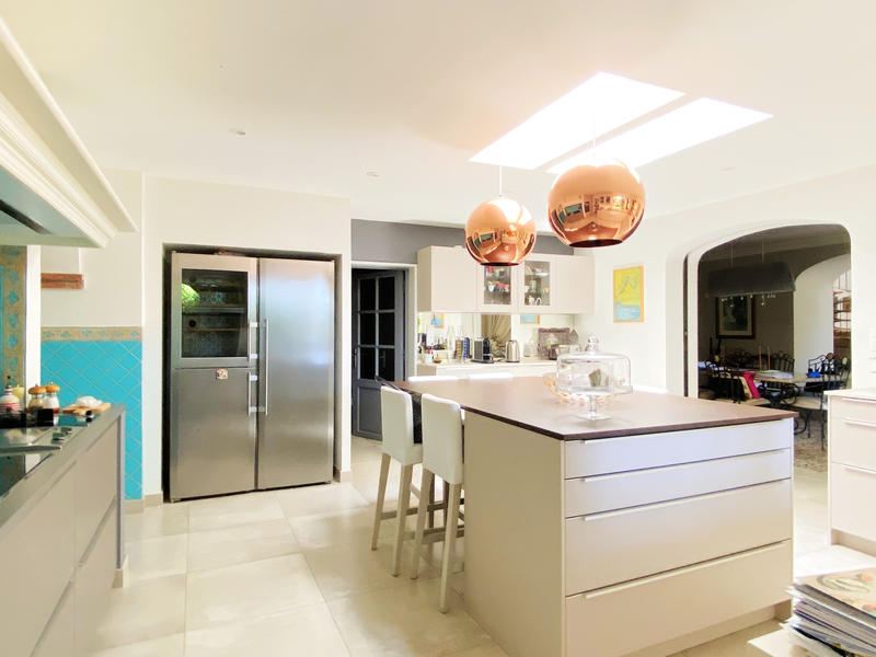 Villa - 240 m² - 5 pièces