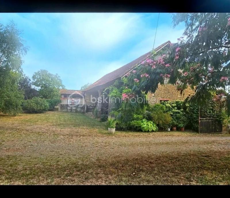 Corps de ferme - 130 m² - 7 pièces