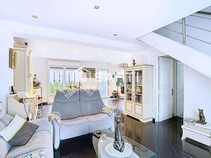 Maison - 115 m² - 5 pièces