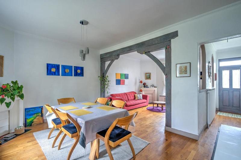 Appartement - 117 m² - 6 pièces