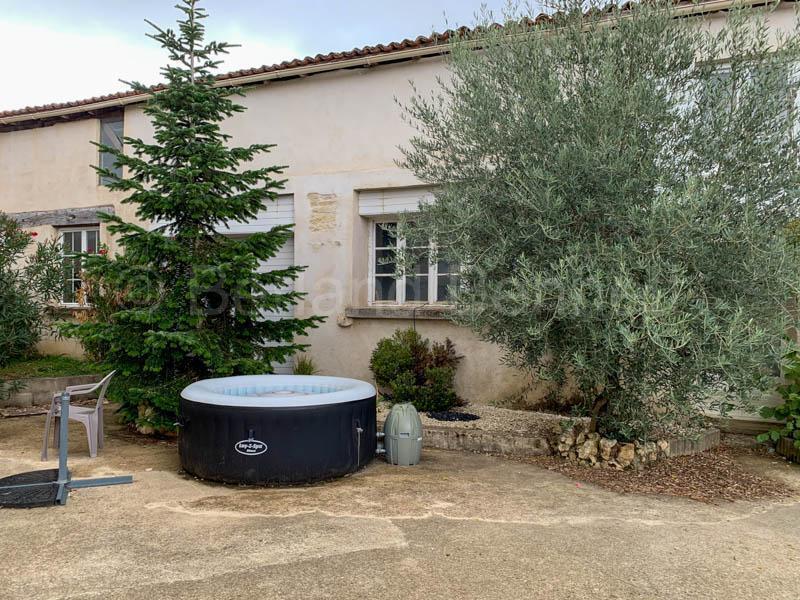 Maison en pierre - 152 m² - 6 pièces