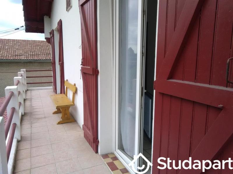 Chambre - 14 m² - 1 pièce