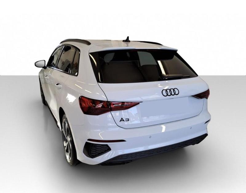 Audi A3 sportback 40 TFSIe s-Line 204 Hybride Rechrageable / Affichage Tete Haute Camera de Recul Audi Sound System