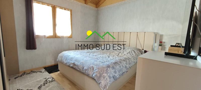 Maison - 176 m² - 6 pièces