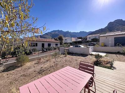 Maison - 86 m² - 4 pièces