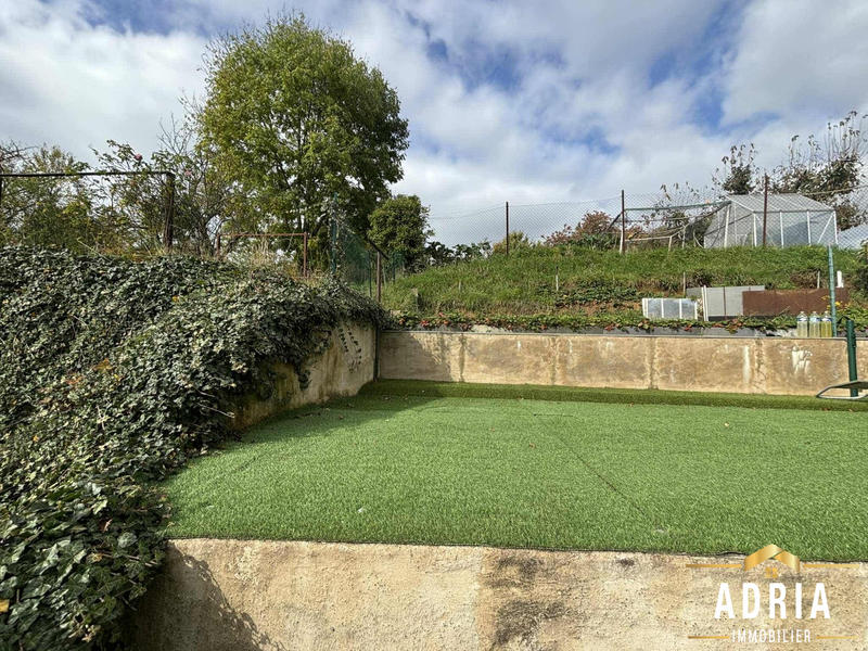 Maison - 206 m² - 7 pièces