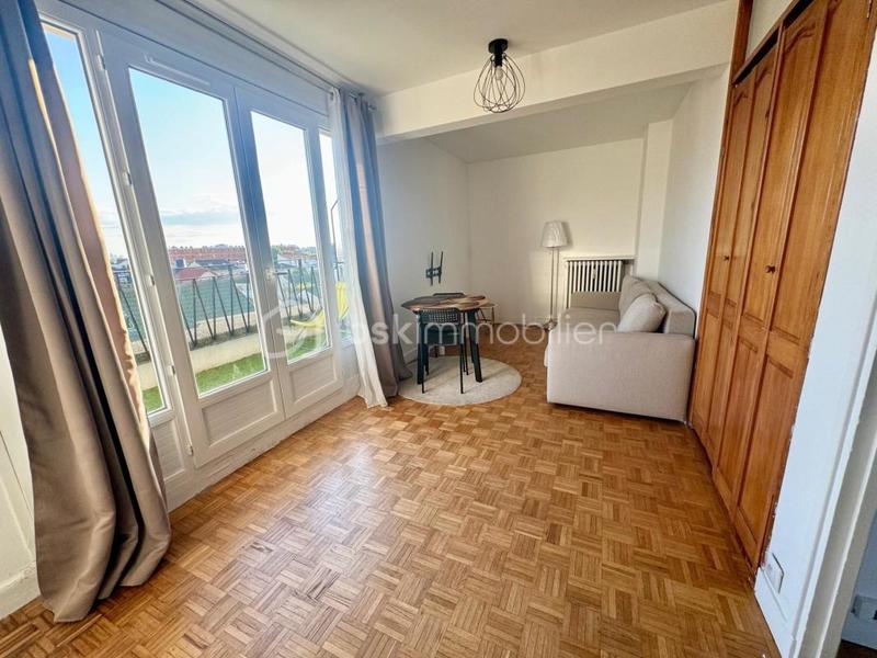 Studio - 28 m² - 1 pièce