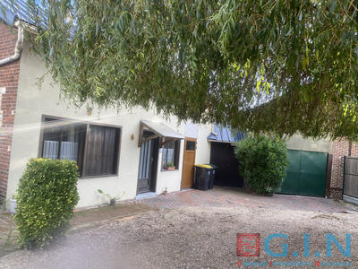 Maison - 80 m² - 4 pièces