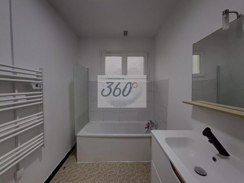 Appartement - 84 m² - 4 pièces