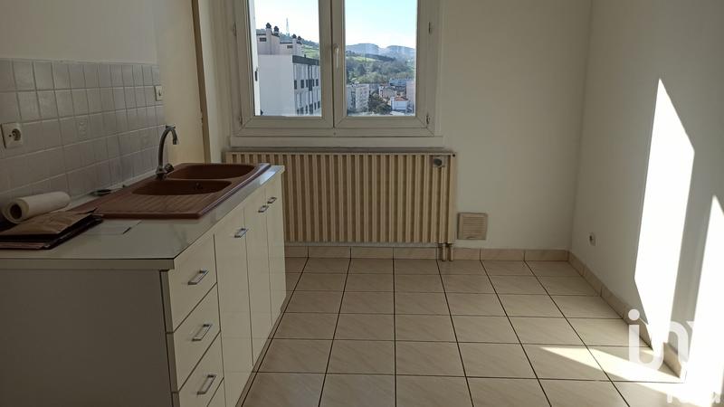 Appartement - 77 m² - 3 pièces