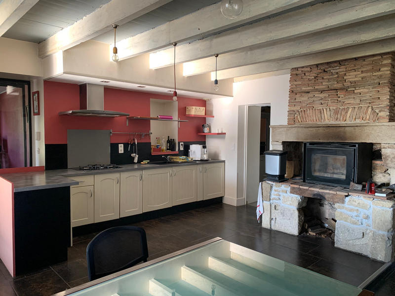 Maison - 186 m² - 7 pièces