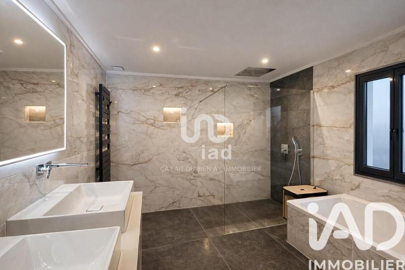 Maison de maîtres - 170 m² - 6 pièces