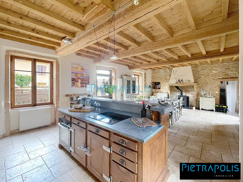 Maison ancienne - 162 m² - 7 pièces