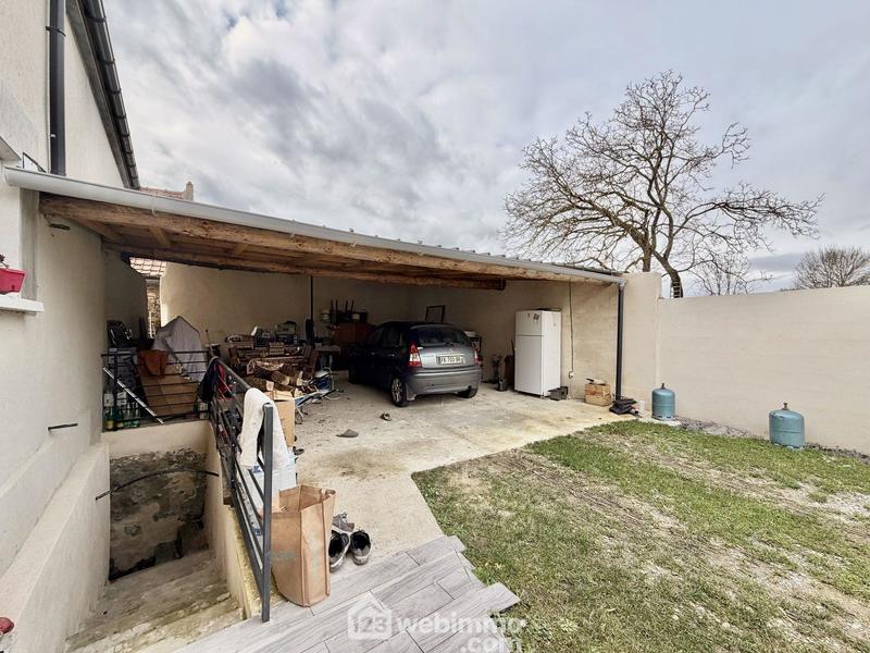 Maison - 211 m² - 5 pièces