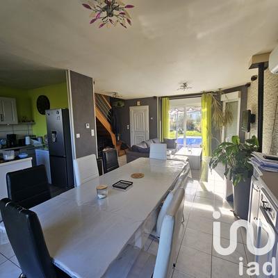 Maison - 120 m² - 6 pièces