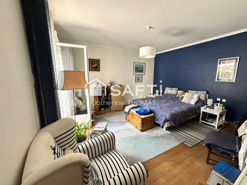 Villa - 255 m² - 7 pièces