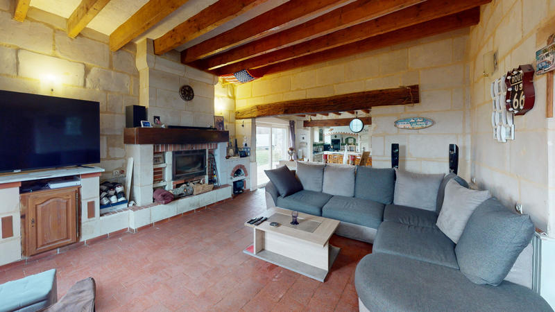 Maison - 121 m² - 6 pièces
