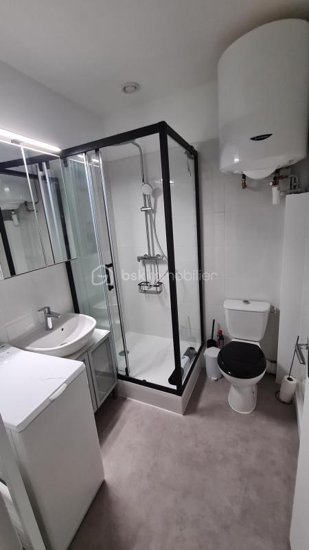 Studio - 27 m² - 1 pièce