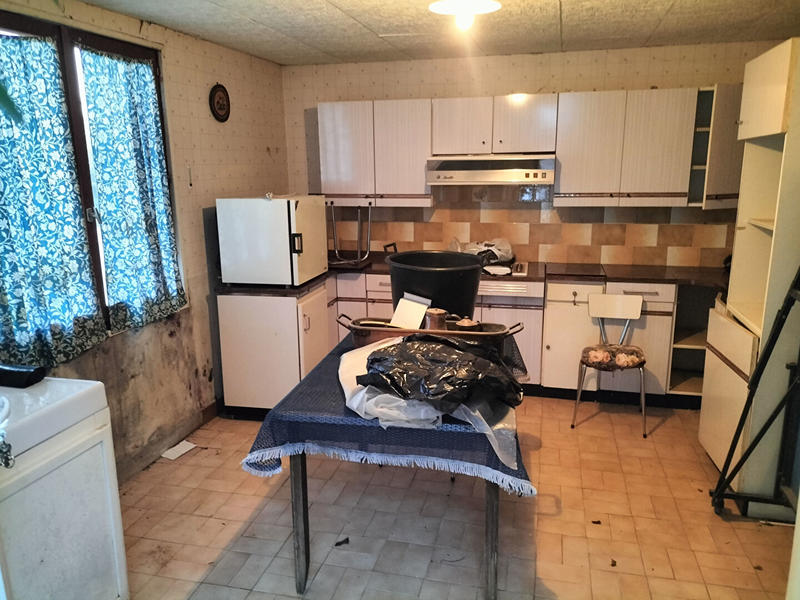 Maison - 215 m² - 10 pièces