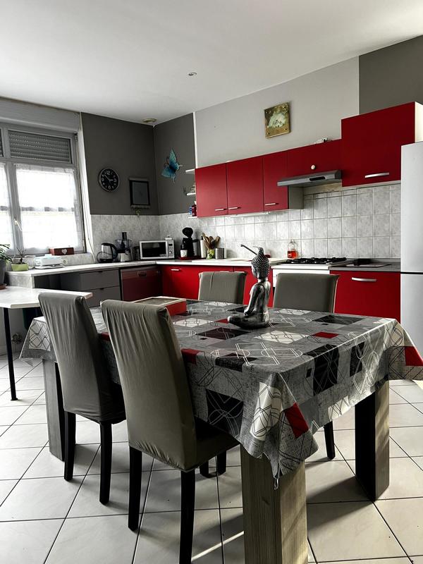 Maison - 130 m² - 8 pièces