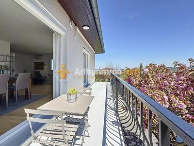 Maison - 160 m² - 7 pièces