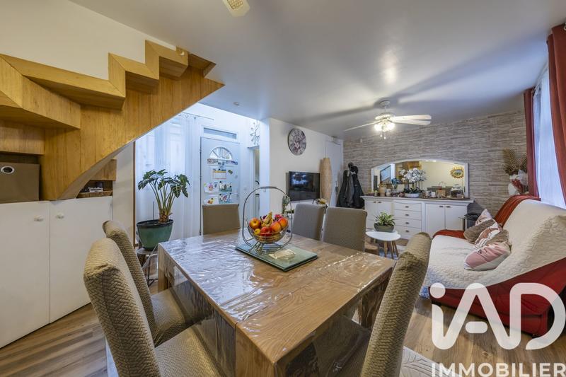 Maison de ville - 77 m² - 4 pièces