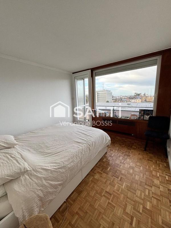 Appartement - 87 m² - 5 pièces