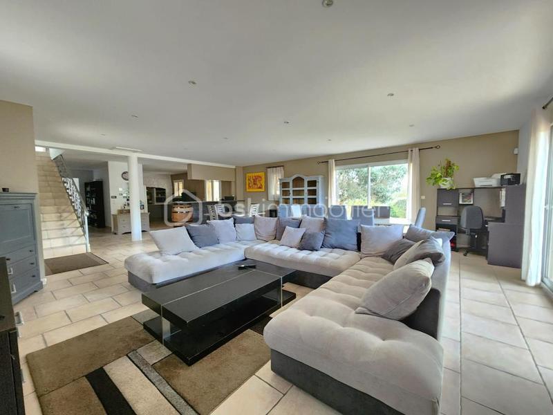 Villa - 183 m² - 5 pièces