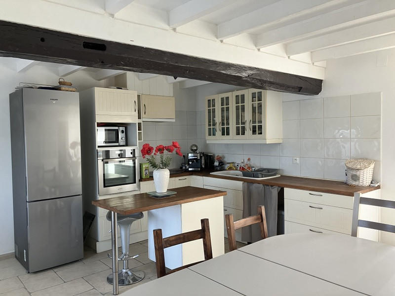 Maison - 144 m² - 7 pièces