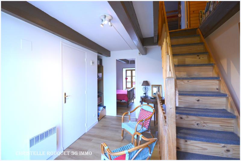 Villa - 137 m² - 8 pièces