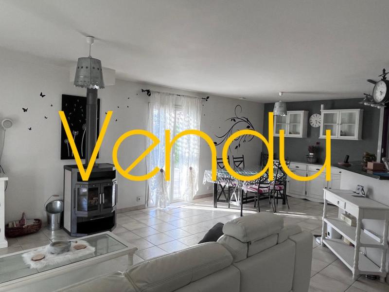 Propriété - 100 m² - 5 pièces