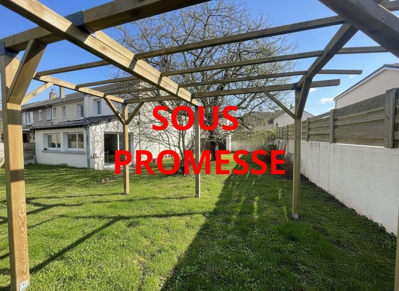 Maison - 90 m² - 6 pièces
