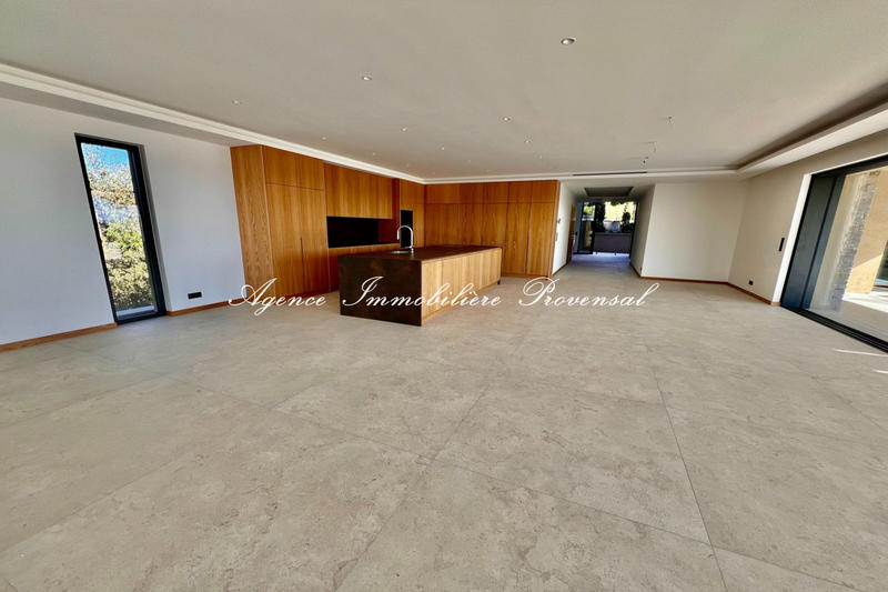 Villa - 500 m² - 7 pièces