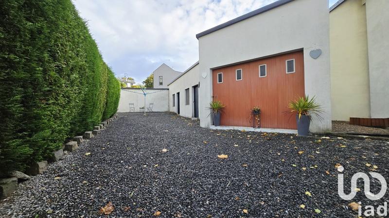 Maison - 161 m² - 6 pièces