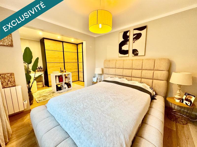 Maison - 95 m² - 5 pièces