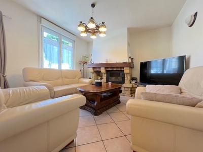 Maison - 109 m² - 4 pièces