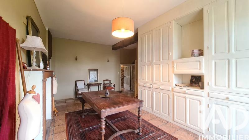 Maison - 200 m² - 4 pièces