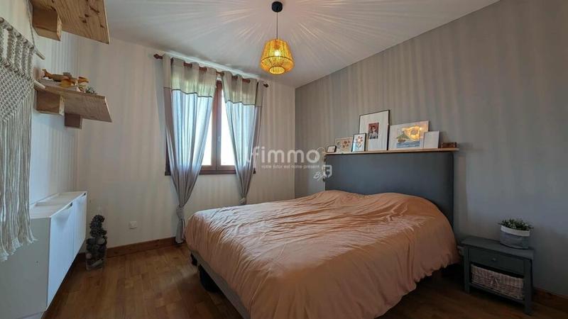 Maison - 91 m² - 3 pièces