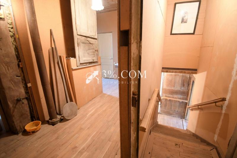 Propriété - 264 m² - 11 pièces