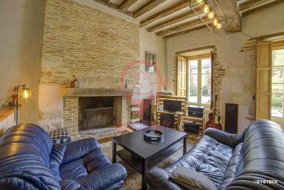Maison ancienne - 230 m² - 6 pièces