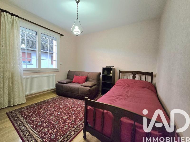 Maison - 121 m² - 5 pièces